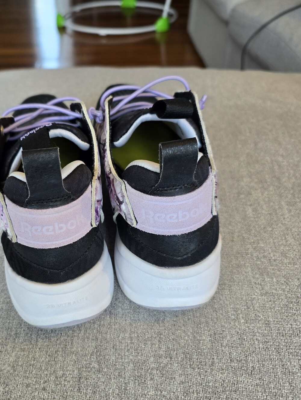 Reebok Womens Furylite Graphic Fashion Sneaker - Picture 6 of 8